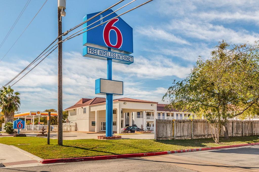 Motel 6-San Marcos, Tx - North Экстерьер фото