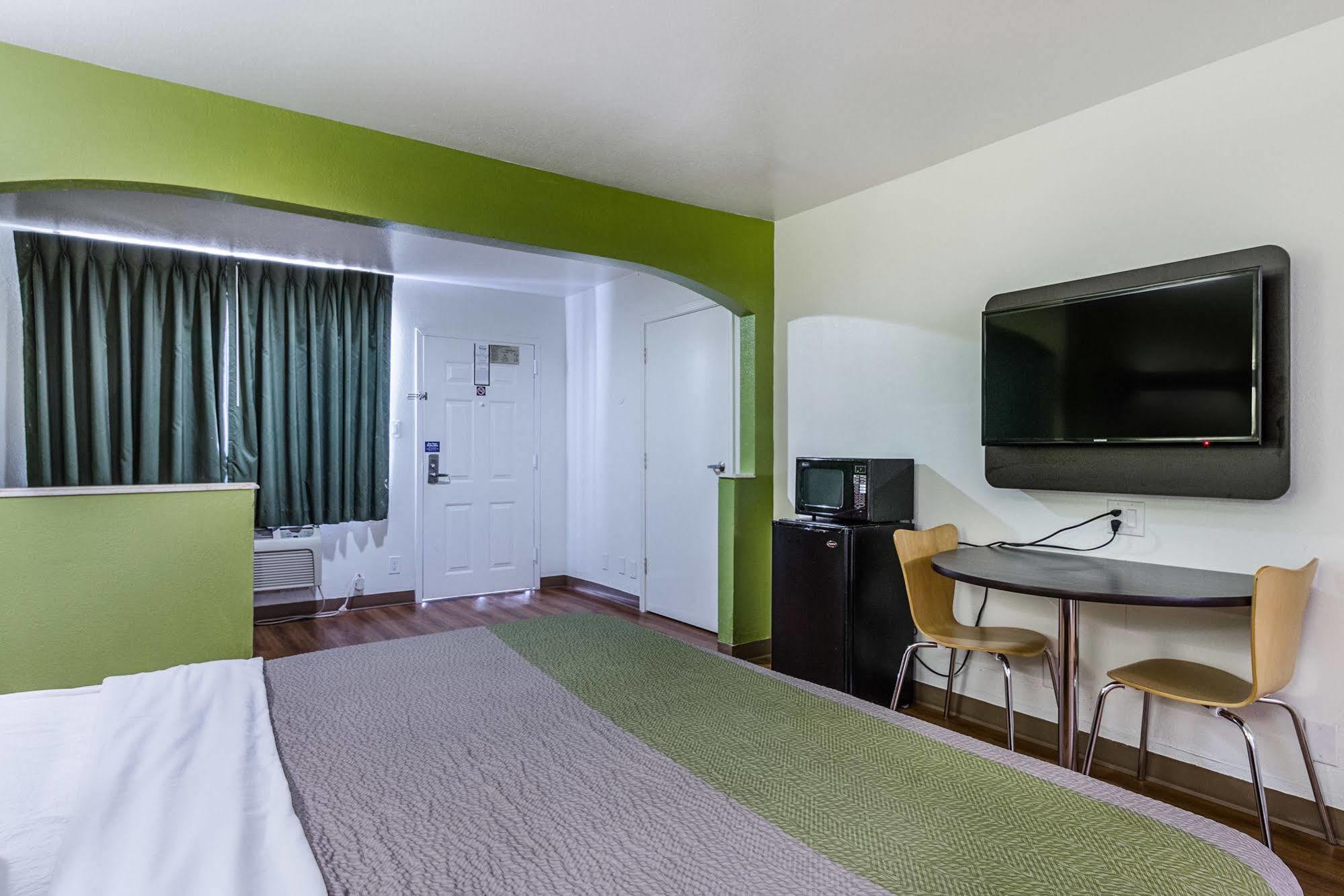 Motel 6-San Marcos, Tx - North Экстерьер фото